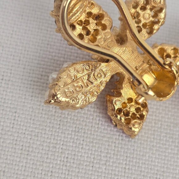 Vintage BSK Pink Crystal & Faux Pearl Clip On Earrings - Picture 4 of 5